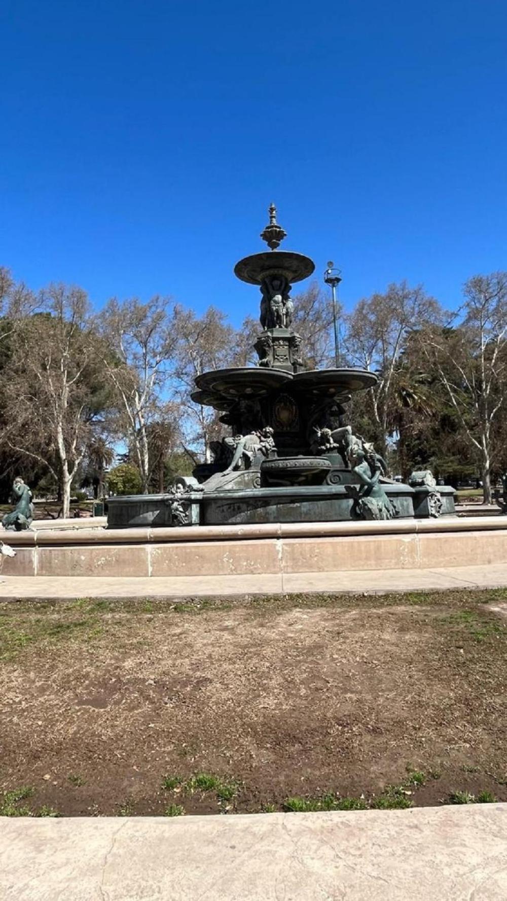Monoambiente Con Inmejorable Ubicación * Mendoza
